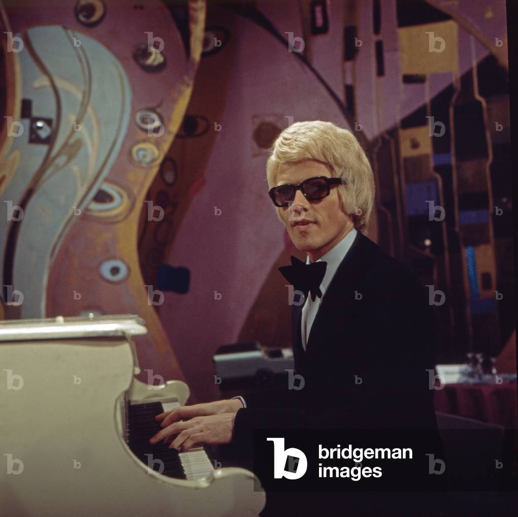 German singer Heino performing at a German TV show, Germany 1970s