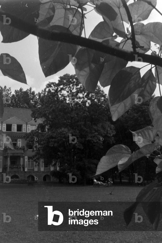 A trip to Bad Mergentheim, Germany 1930s (b/w photo)