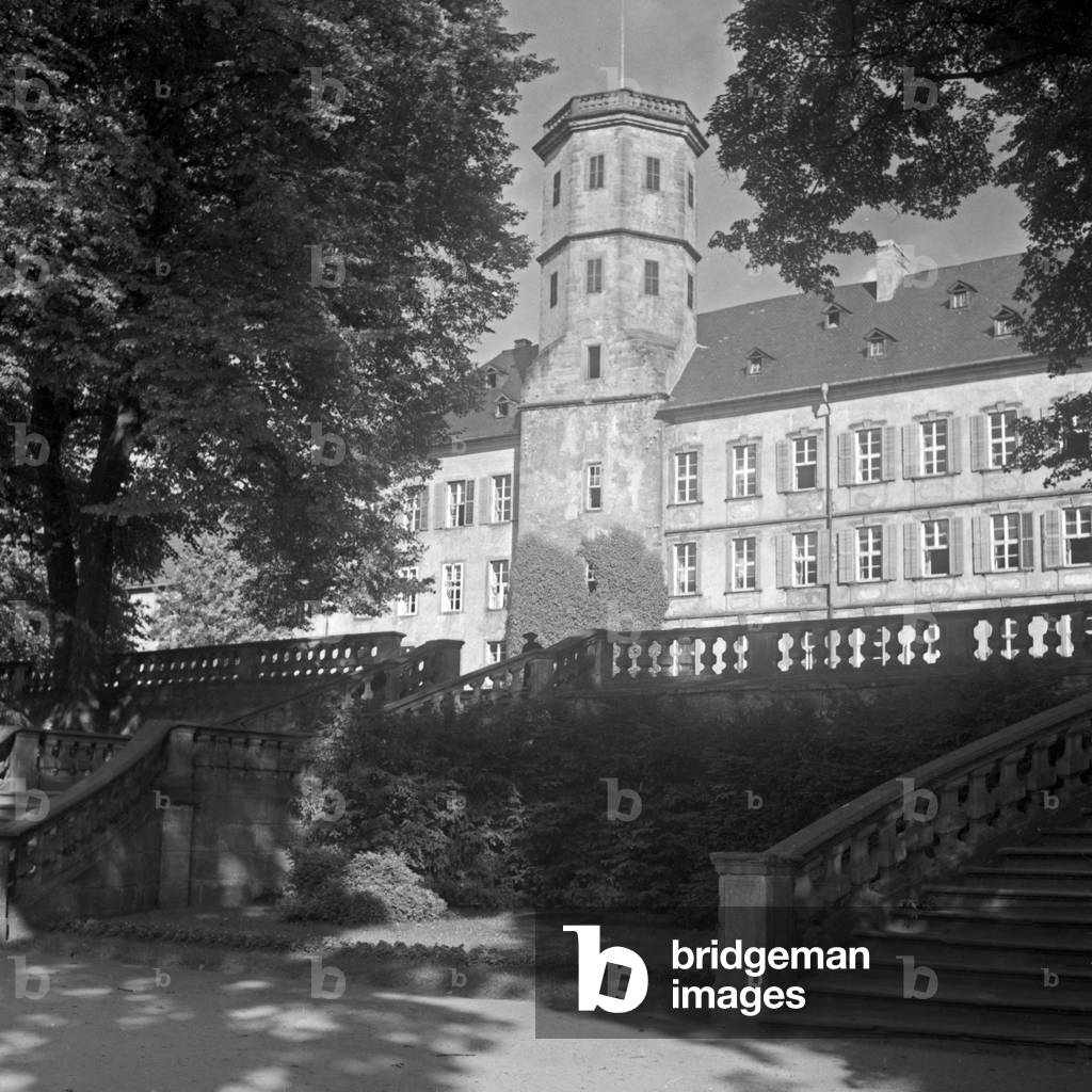 View to the watchoout of Fulda city castle, Germany 1930s (b/w photo)