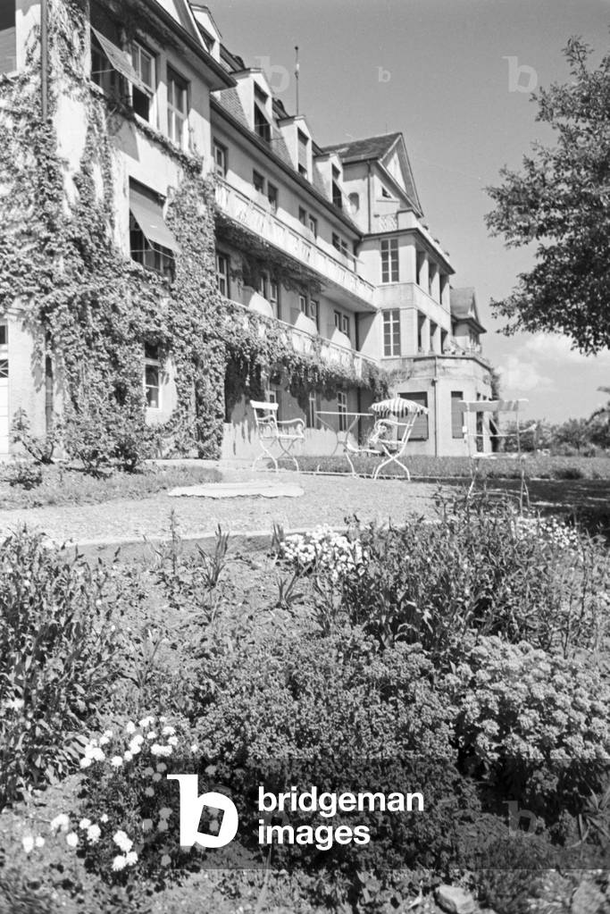 A trip to Tübingen, Germany 1930s (b/w photo)