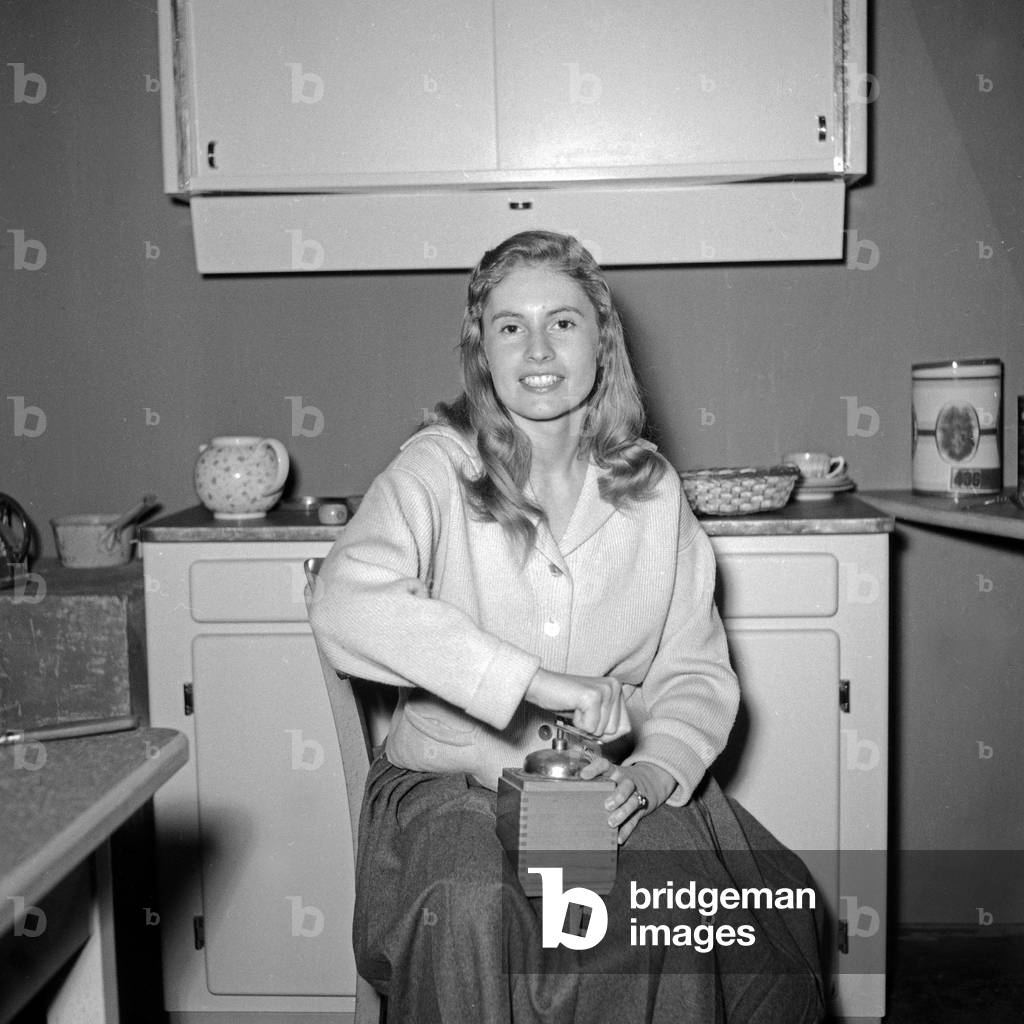 Actress Eva Maria Bauer in the play 