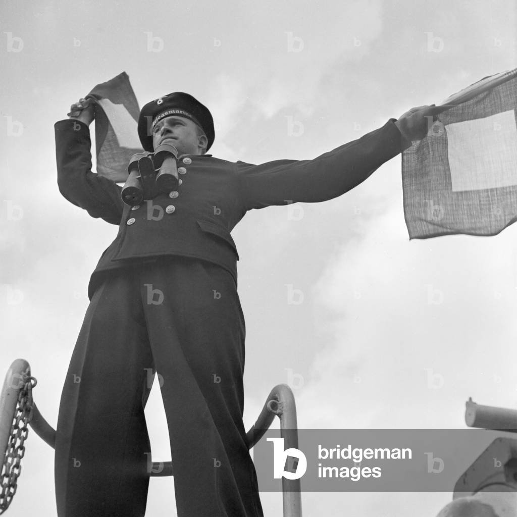 Flag semaphore on deck of a torpedo boat, Germany 1940s (b/w photo)