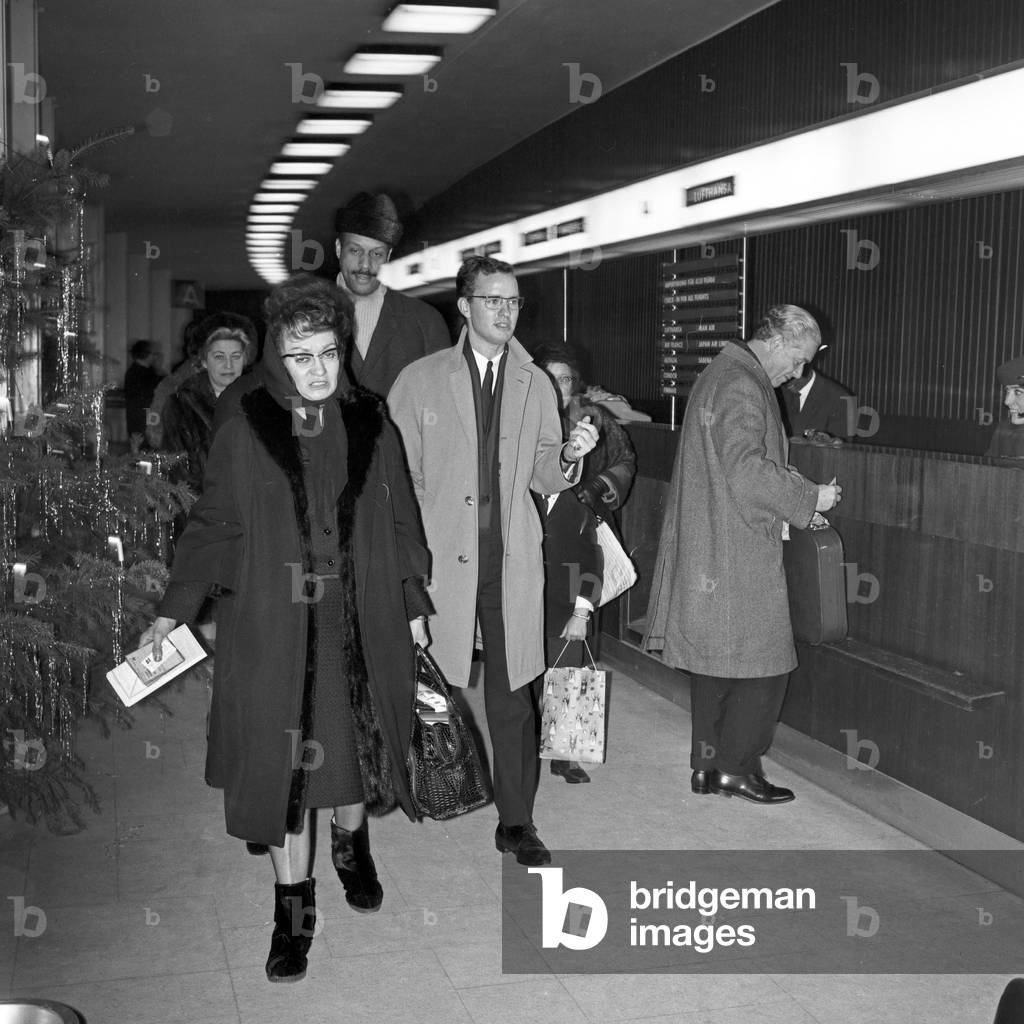 American opera singer Lawrence Winters at Hamburg, Germany 1960s