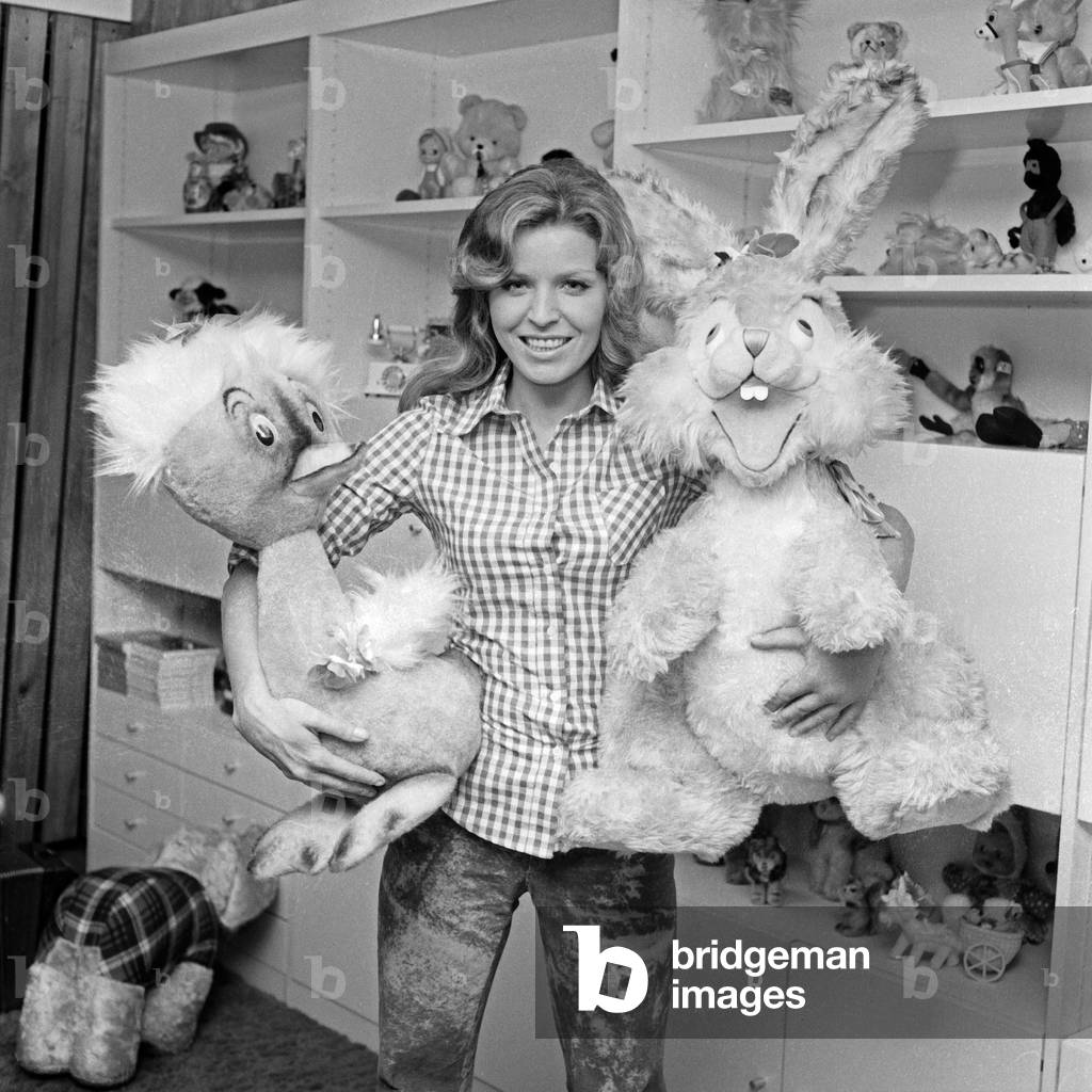 German schlager singer Manuela with her plush toy collection, Berlin 1972