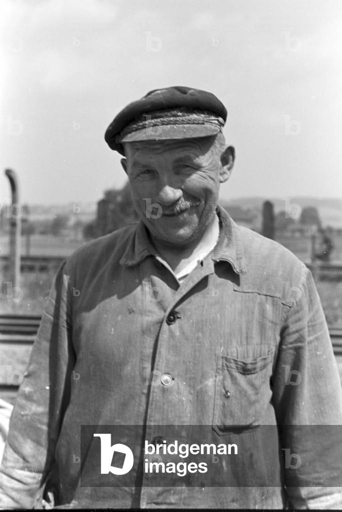Craftsmen working, Witten, Germany 1930s (b/w photo)