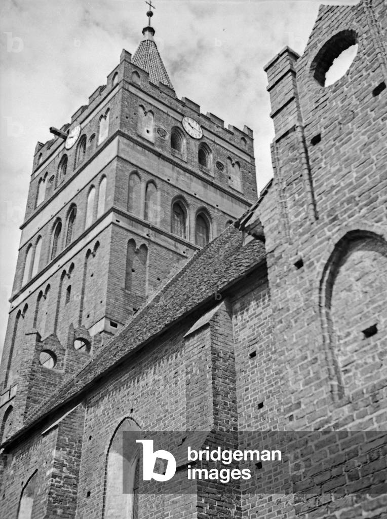 Detail of St George's church in Friedland, East Prussia, 1930s (b/w photo)