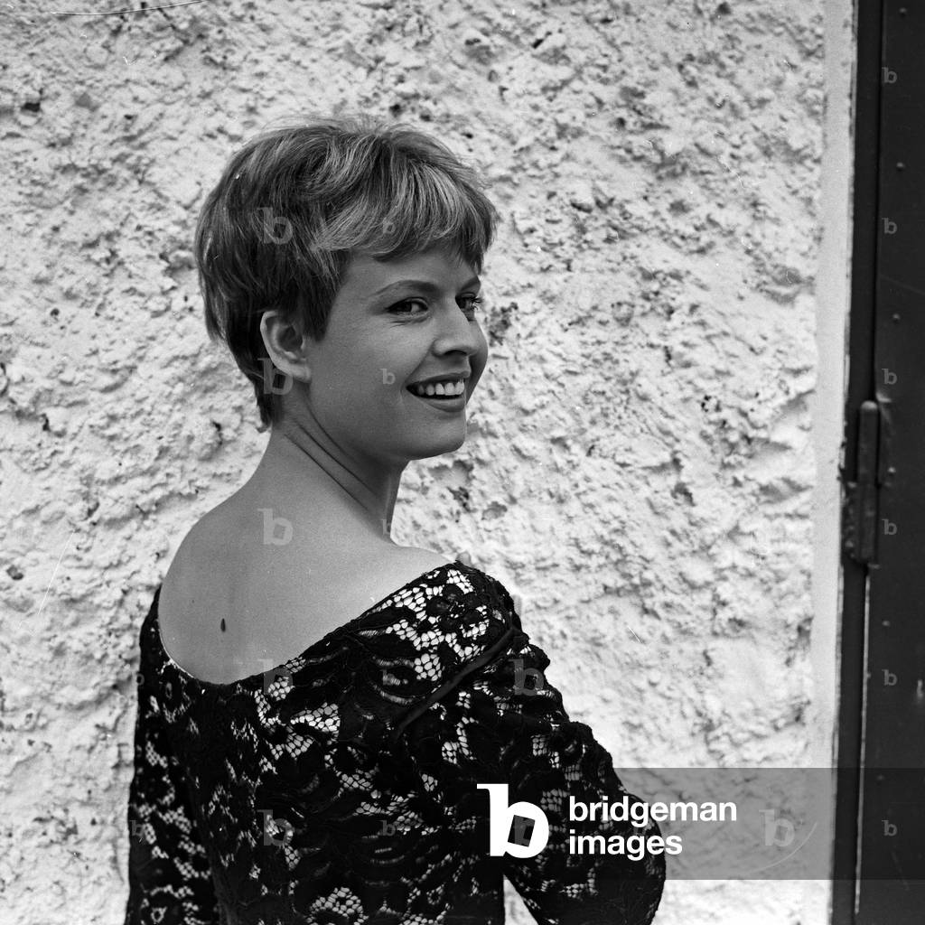 The great entertainment show on New Year's Eve 1961/62 of Norddeutscher Rundfunk TV and radio station, Germany 1960s