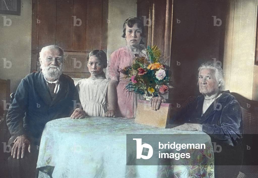 Aged Brazilians in their home