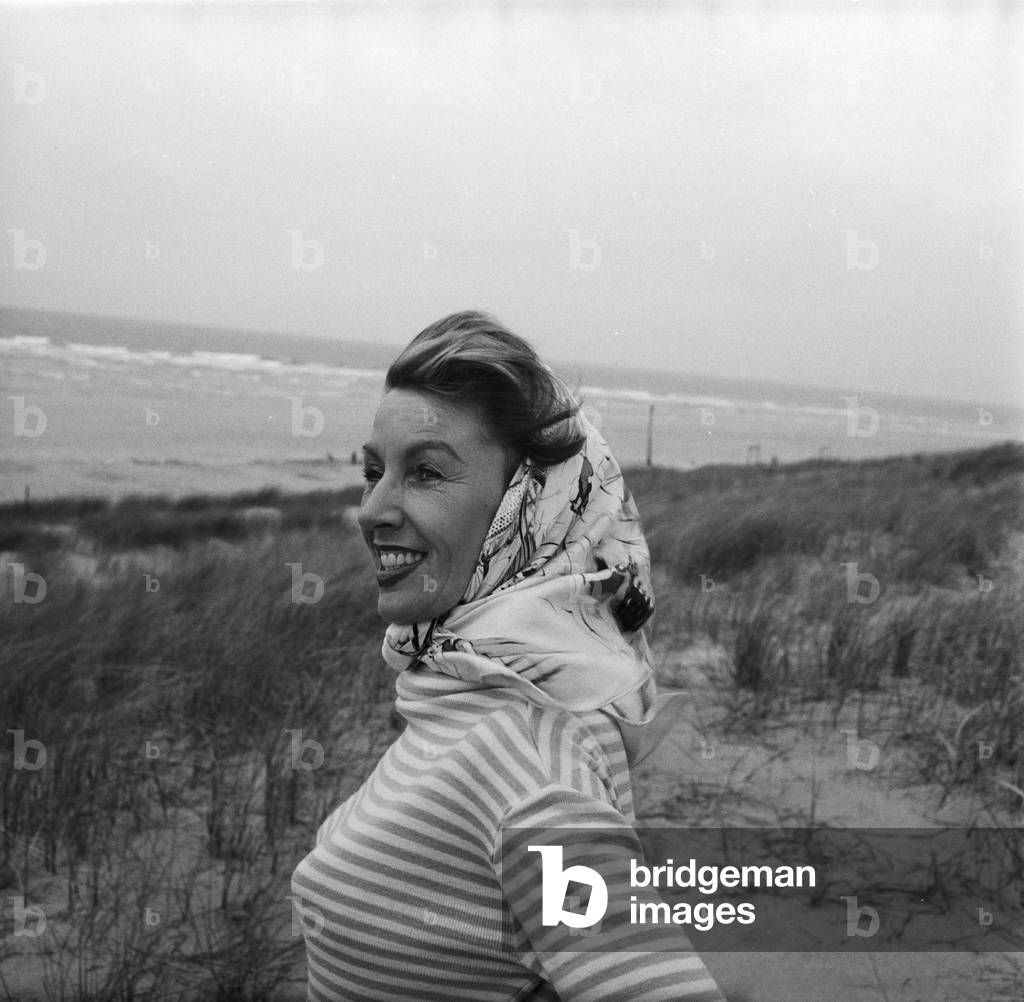 German singer and actress Lale Andersen at the shore of the East Frisian island Langeoog, mid 1957