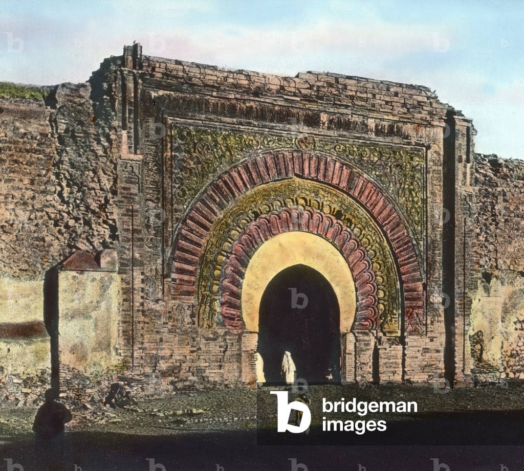 Northern Morocco, a pompously gate, image date: circa 1910. Carl Simon Archive