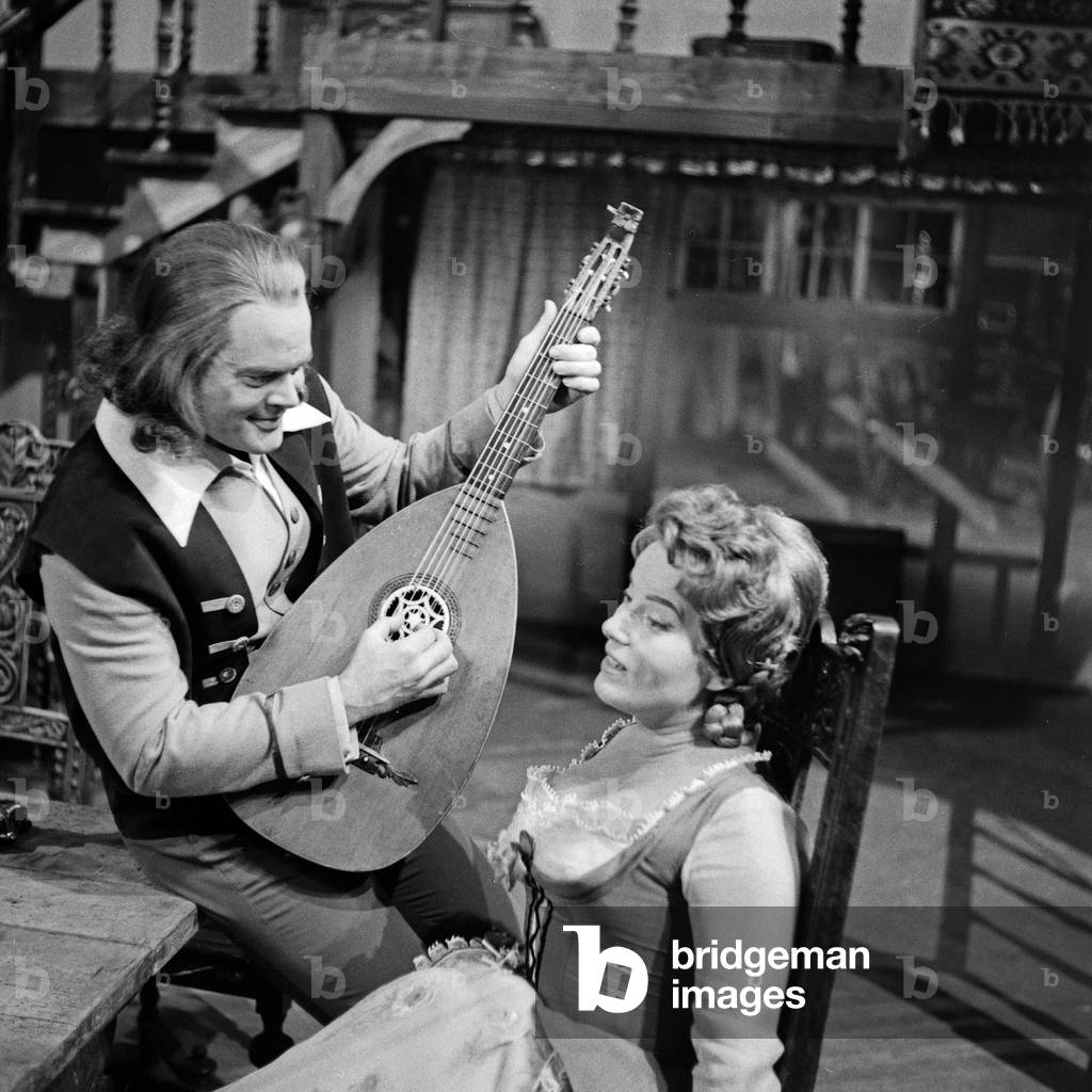 Martha oder Der Markt zu Richmond, comic opera by Friedrich von Flotow, performance at Hamburgische Staatsoper opera, Germany 1960s