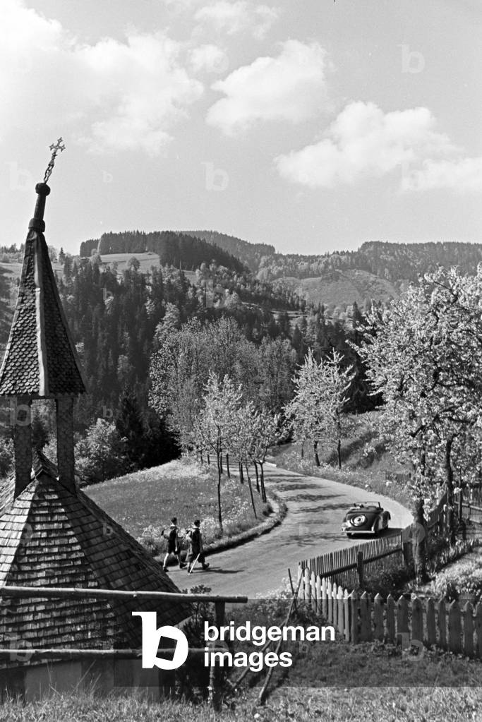 Idyllic panoramic view of the Black Forest, Germany 1930s (b/w photo)