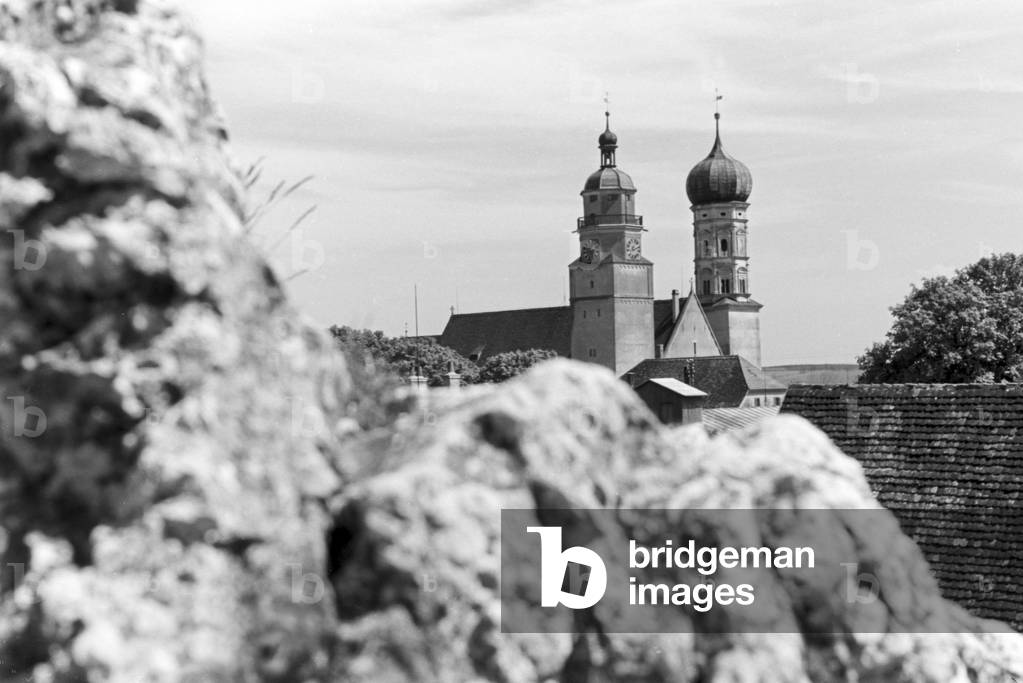 A trip to Giengen, Germany 1930s (b/w photo)