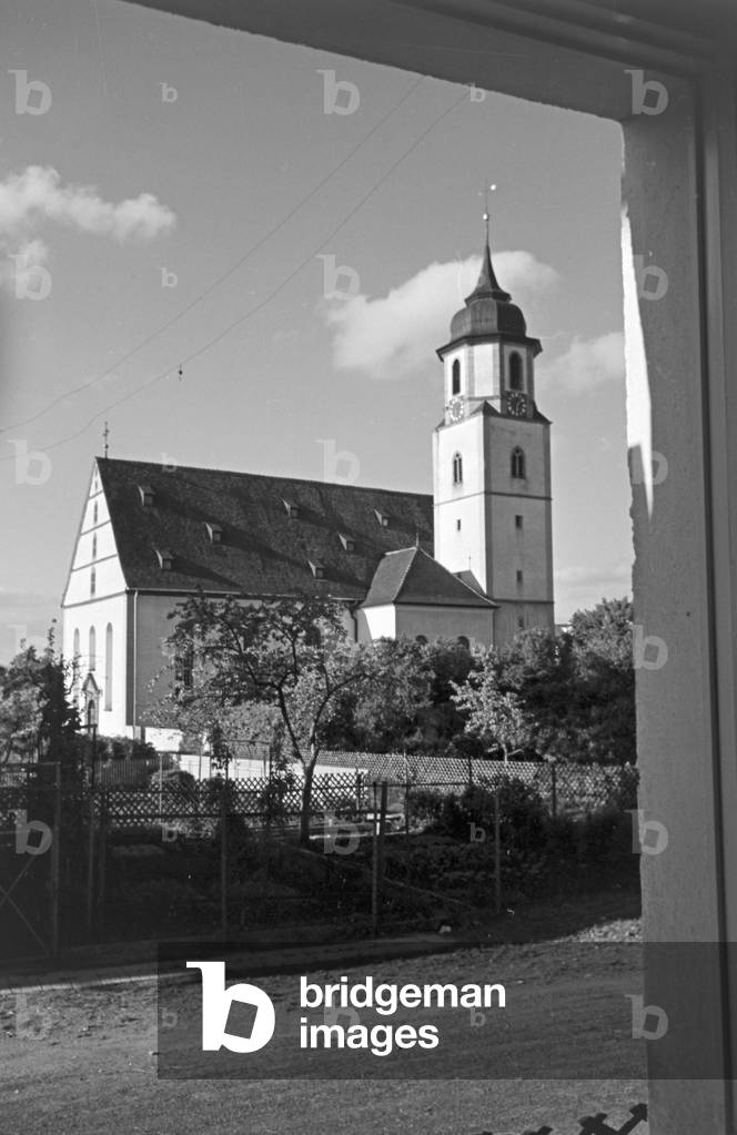 A trip to Trossingen, Germany 1930s (b/w photo)