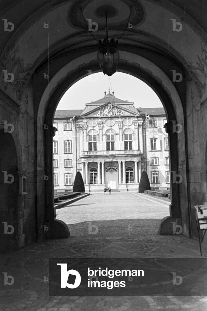 View through the Damian Gate on the Bruchsal castle, Germany 1930s (b/w photo)