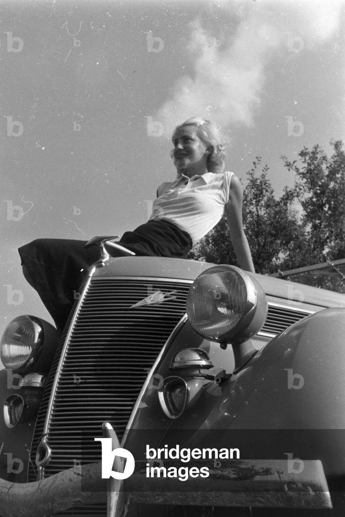 A trip to Kitzingen, Germany 1930s (b/w photo)