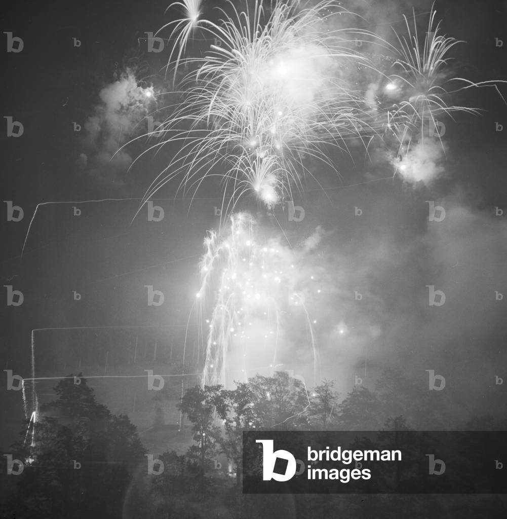 Fireworks display, Germany 1930s (b/w photo)