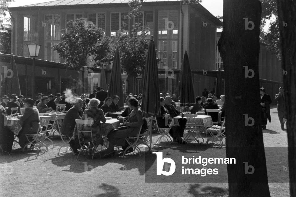 A trip to Bad Mergentheim, Germany 1930s (b/w photo)
