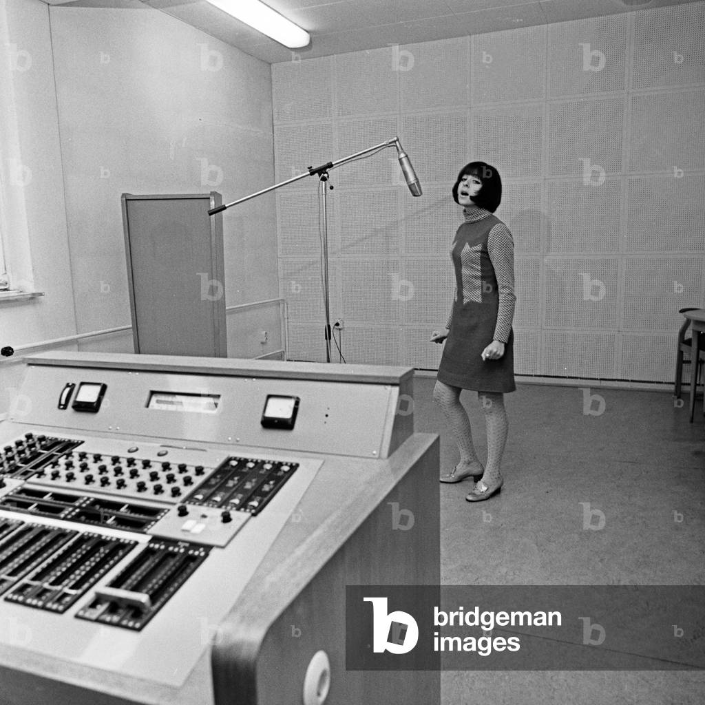 Greek singer Vicky Leandros at the studio, Germany 1960s