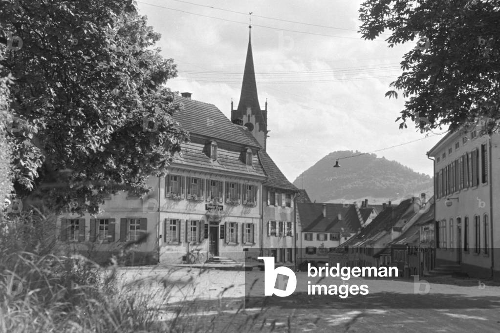 A round trip trough Baden-Württemberg, Germany 1930s (b/w photo)