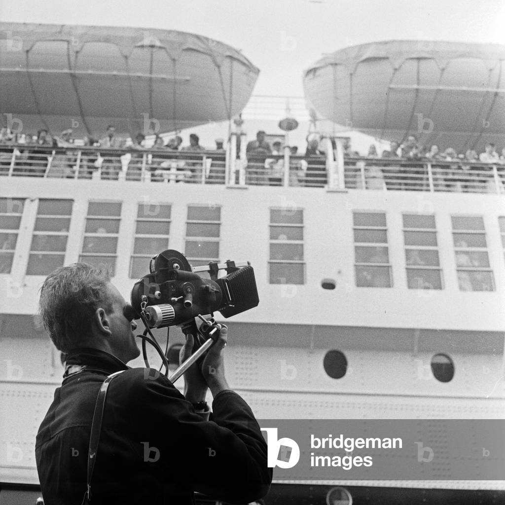 The camera man of German news show 