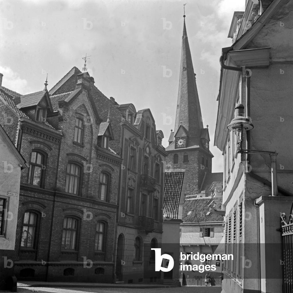 The Protestant St Peter's church at Muelheim, Germany 1930s (b/w photo)