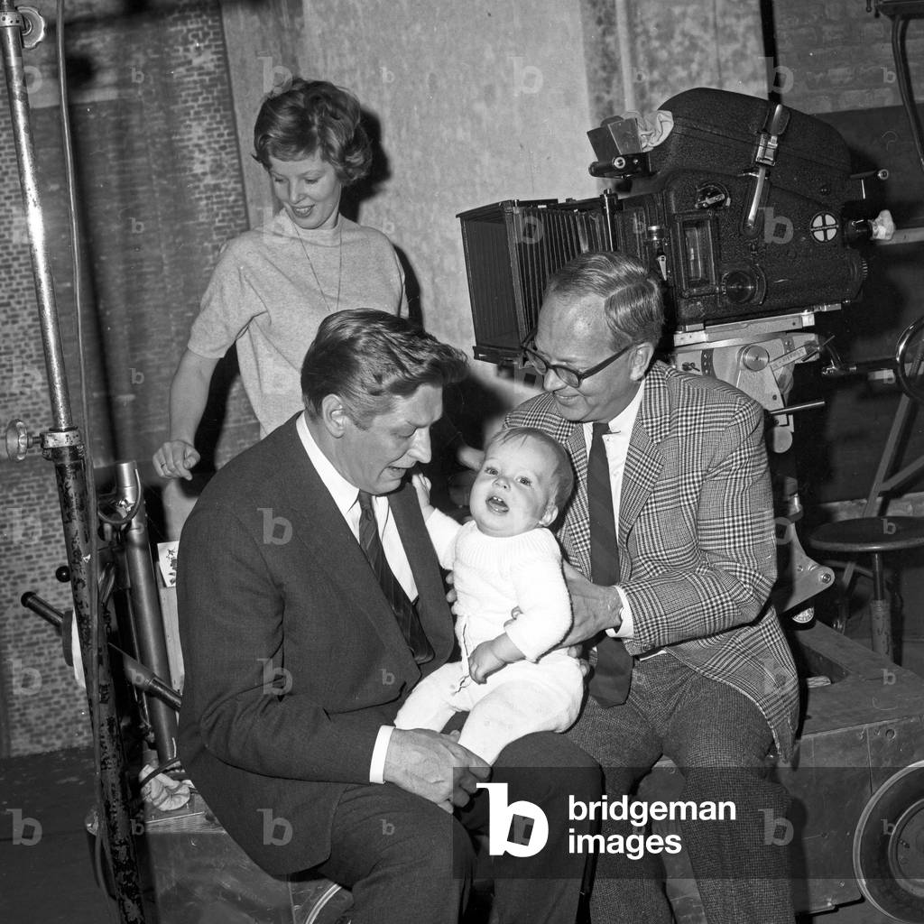 Allow me, my name is Cox