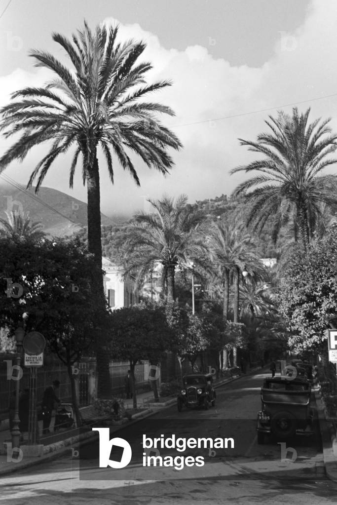 A trip to Italy, Italy 1930s (b/w photo)