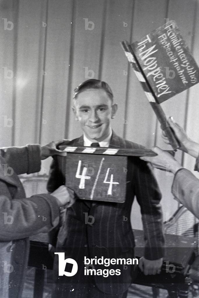 Actor at the audition for the film Familienanschluss by Carl Boese, Germany ca.1940 (b/w photo)