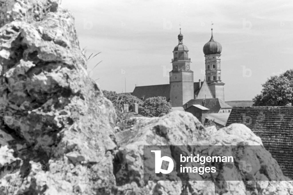 A trip to Giengen, Germany 1930s (b/w photo)