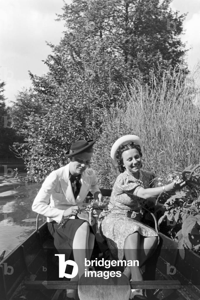 A trip to Bad Kissingen, Germany 1930s (b/w photo)