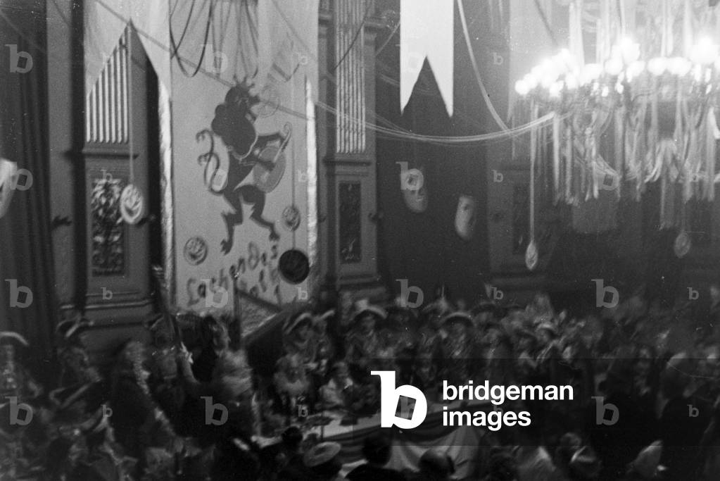 Carnival at Duesseldorf in 1937 with the slogan 