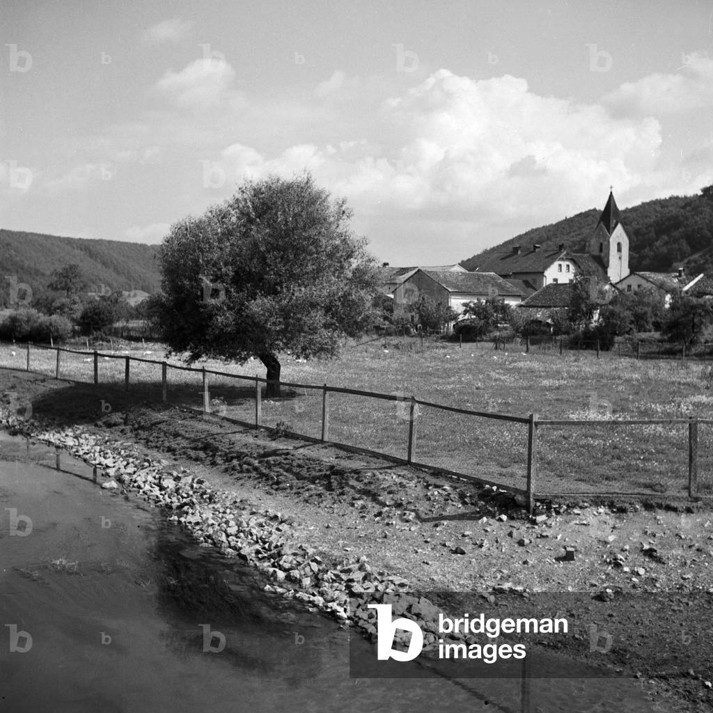 View to the romantic valley of river Altmuehl, Germany 1930s (b/w photo)
