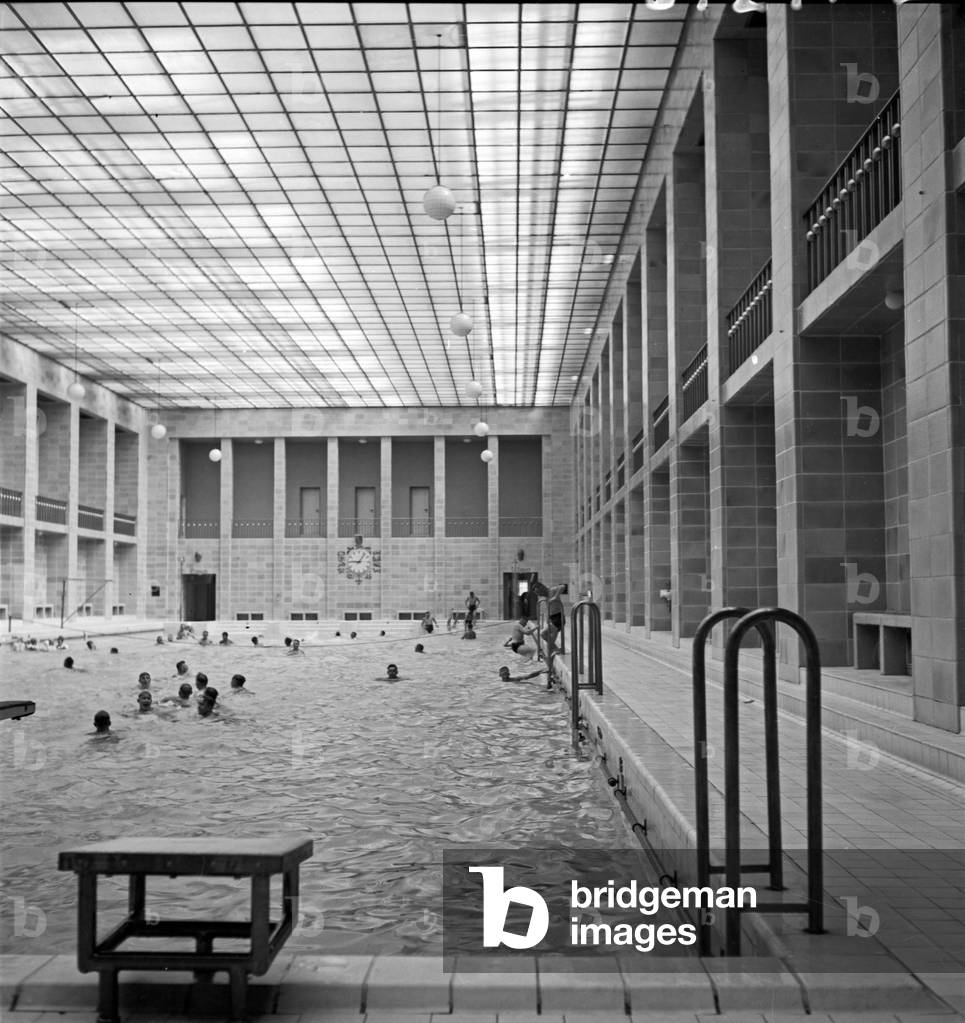 Inside the Stadtbad swimming pool in Chemnitz which was planned in 1925, Germany 1930s (b/w photo)