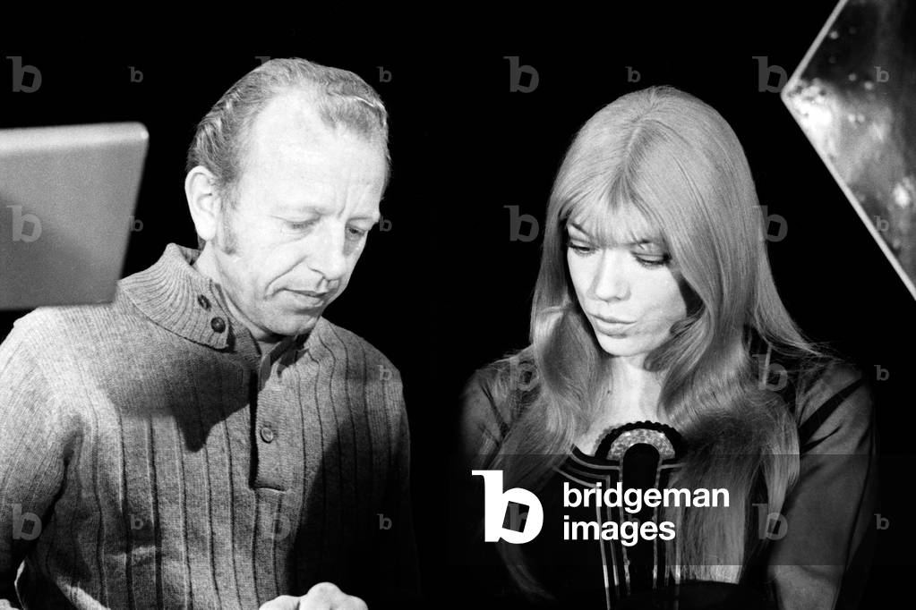 German singer and actress Katja Ebstein doing rehearsals for a German TV show, Hamburg 1972