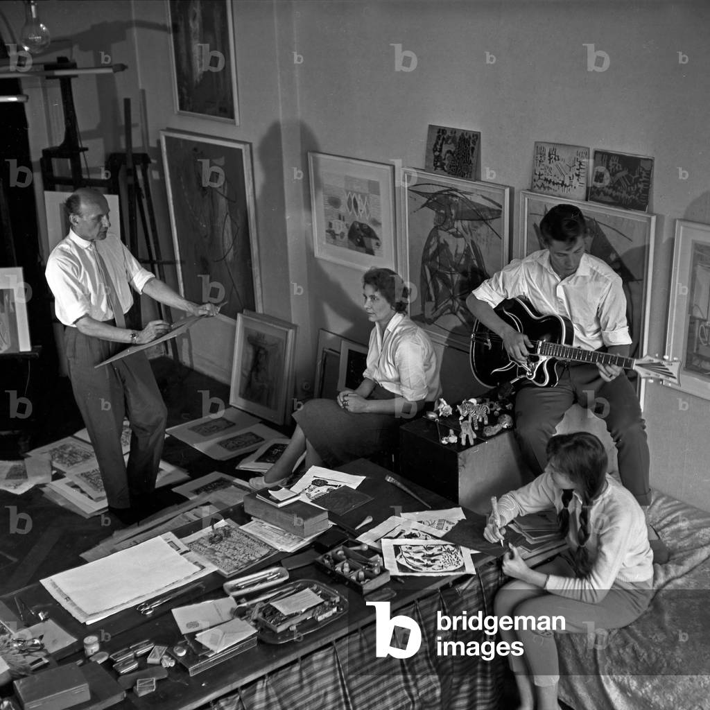 Siblings Maria and Franco Duval doing rehearsals in their hotel room at Berlin, Germany 1950s