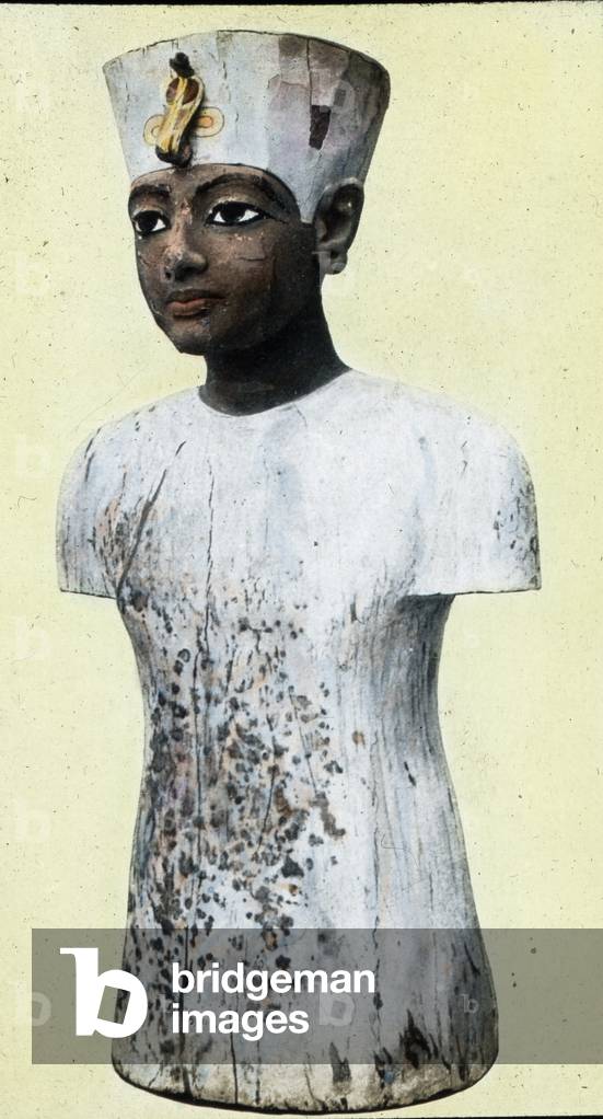 King's coat bust