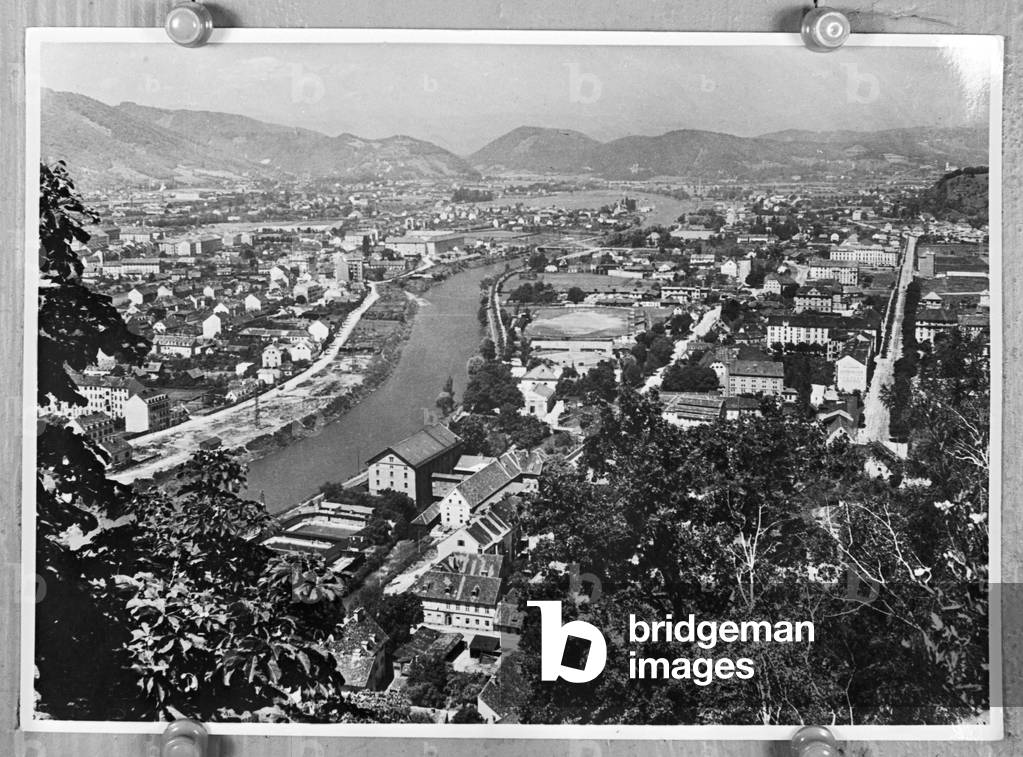 Artwork of an elder photograph, Germany 1930s (b/w photo)
