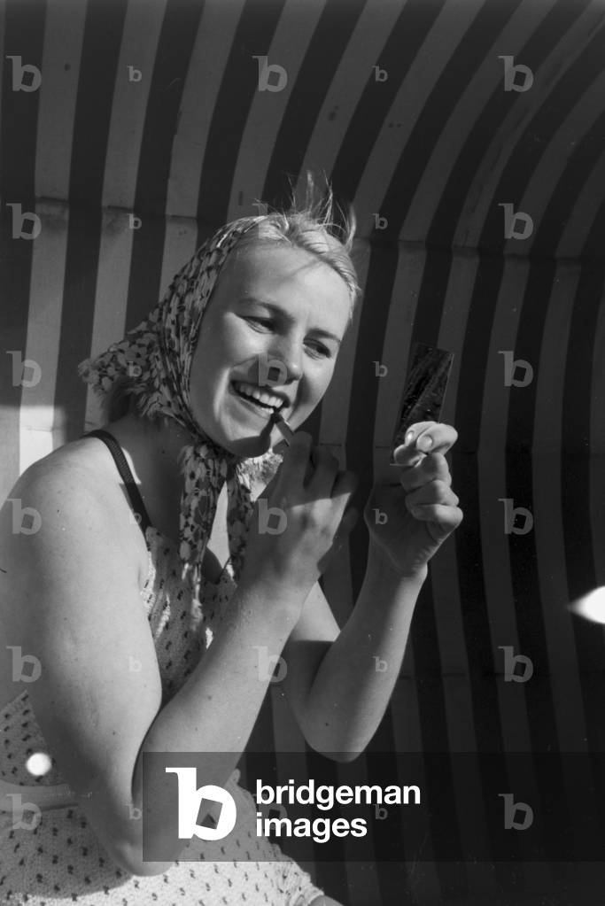 Vacations on Westerland, Germany 1930s (b/w photo)