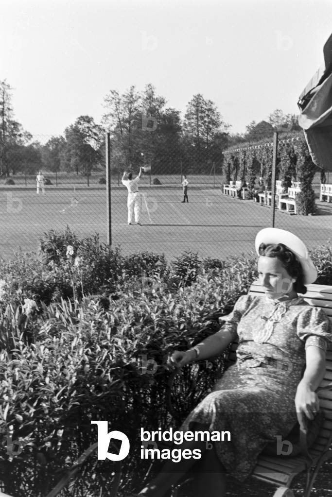 A trip to Bad Kissingen, Germany 1930s (b/w photo)