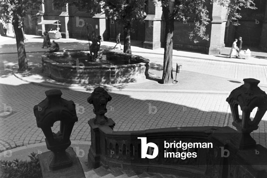 A trip to Liegnitz, Germany 1930s (b/w photo)
