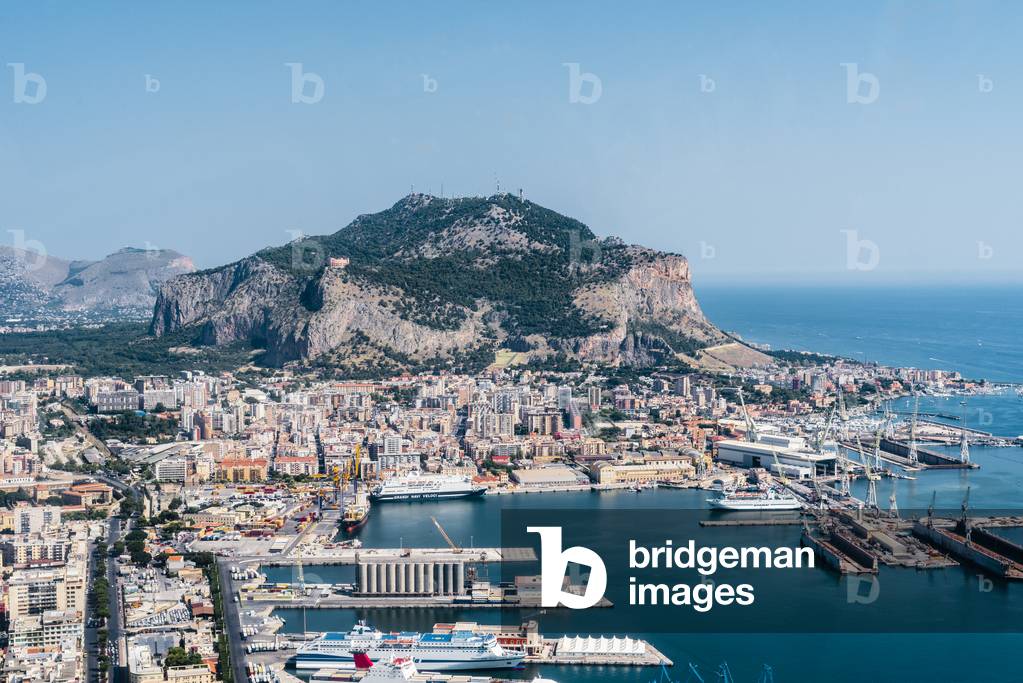 An aerial view of Palermo's harbour and Monte Pellegrino, Palermo, Sicily, Italy, 2015 (photo)