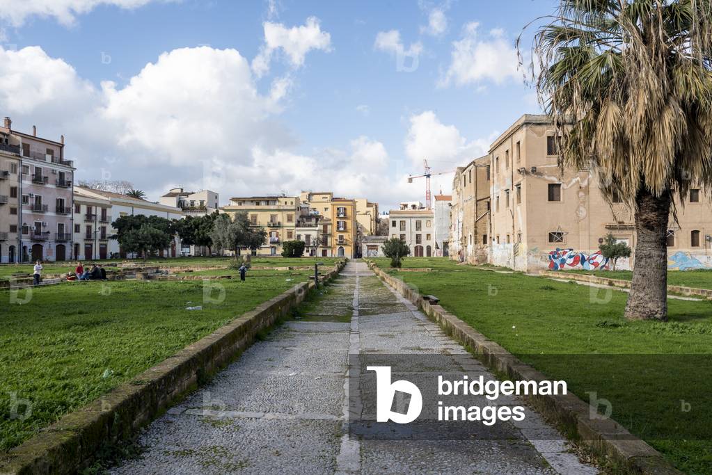 Piazza della Magione, Palermo, Sicily, Italy, January, 2016 (photo)