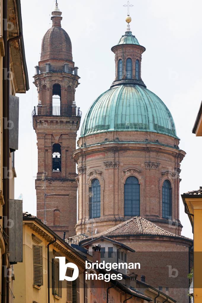 Dome and bell tower of San Giorgio, Reggio Emilia, Emilia-Romagna, Italy (photo)