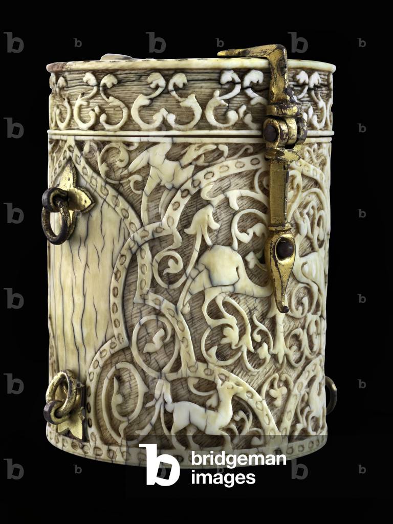 islamic art-cylindrical box-carved ivory-inv.n.15443-Sicily 12th century-MIA - 08 07 09 058