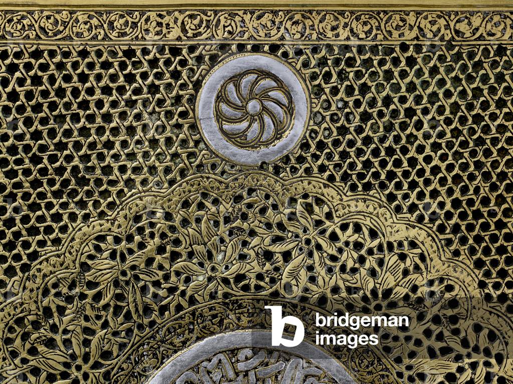 islamic art-detail of hexagonal table-copper alloy inlaid with silver-inv.n.139-Hospital of Qalawun Cairo-Mamluk period 1327/28-IM-054