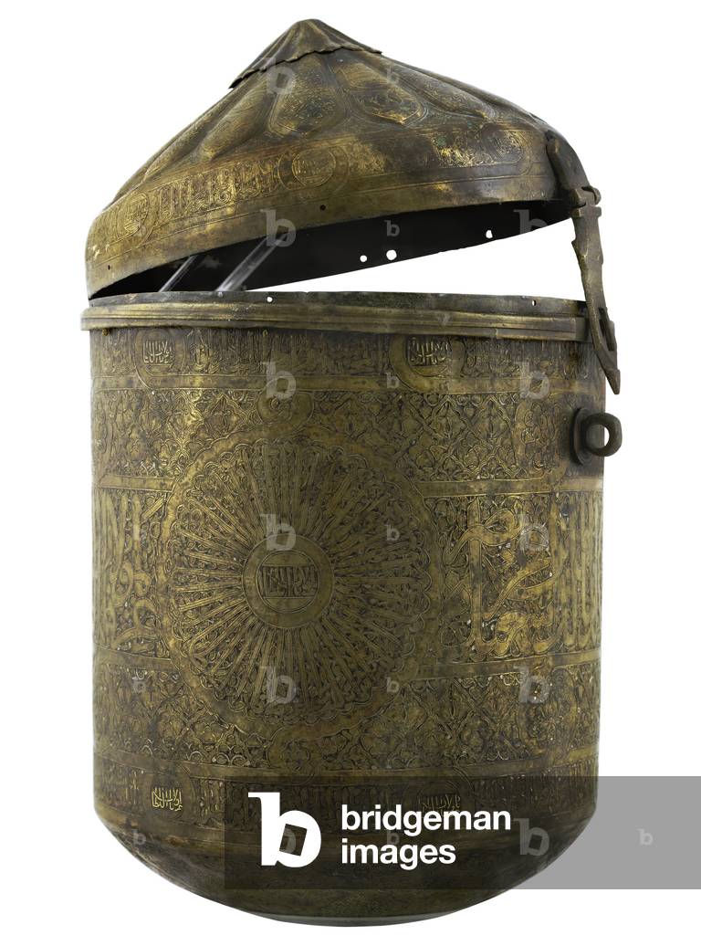 islamic art-box-brass inlaid with gold and silver-inv.n.15169-Mamluk 1342/45-MIA - 30 11 10 059