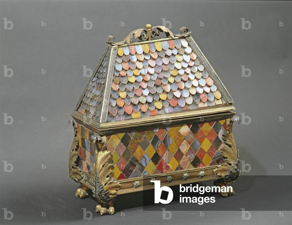 Reliquary casket (gold, silver & semi-precious stones)