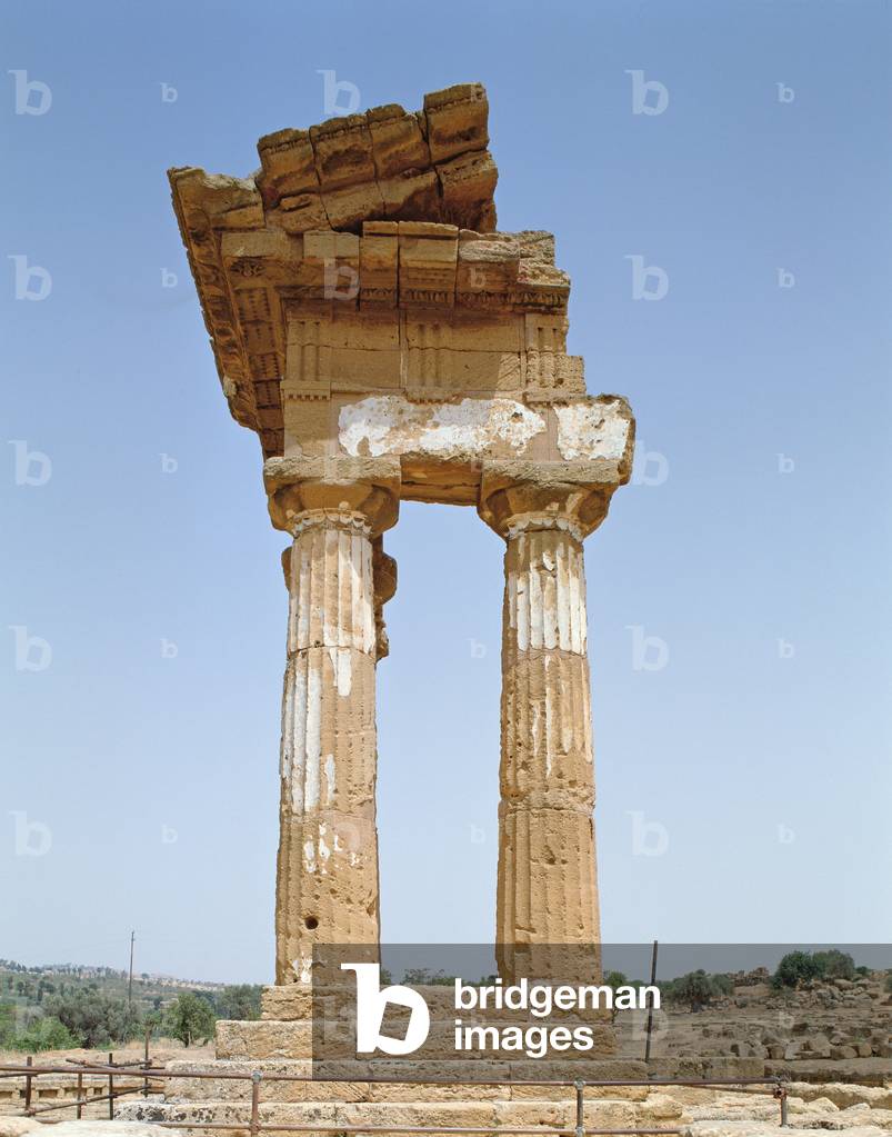 Valle dei Templi, Agrigento, Sicily (photo)