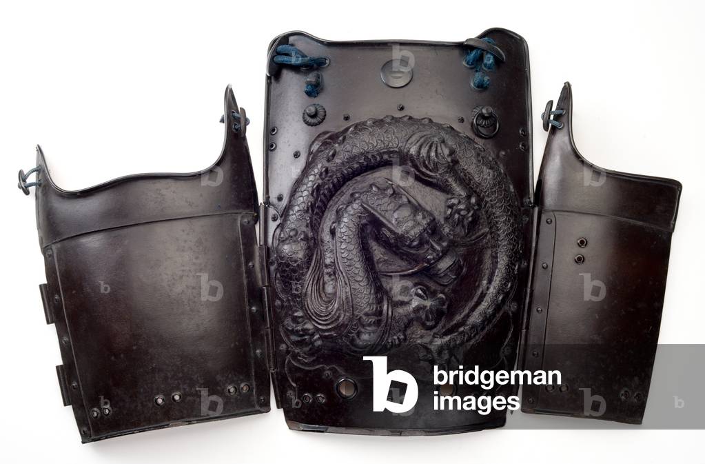 Breastplate of a Yukinoshita-Do Armour, with Embossed Design of a Dragon (iron, copper alloy, gold lacquer & silk cord)